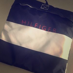 Tommy Hilfiger beach tote foldable
